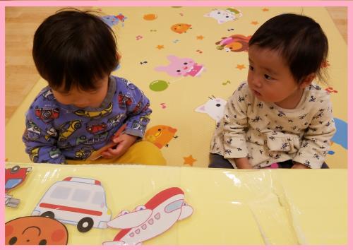 �N���̎q���N��̎q�����Ă���